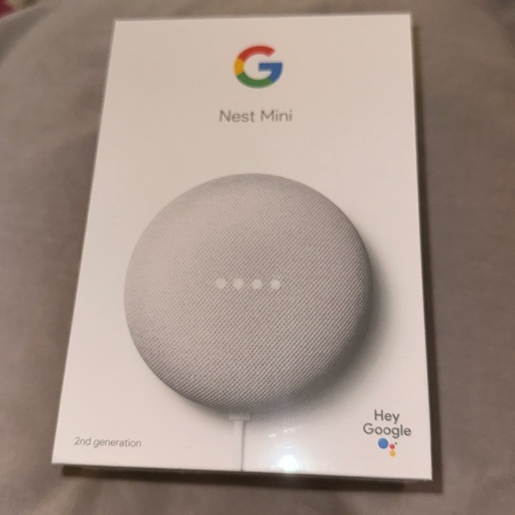Google Nest‎ Mini (2nd Generation - Picture 1 of 5